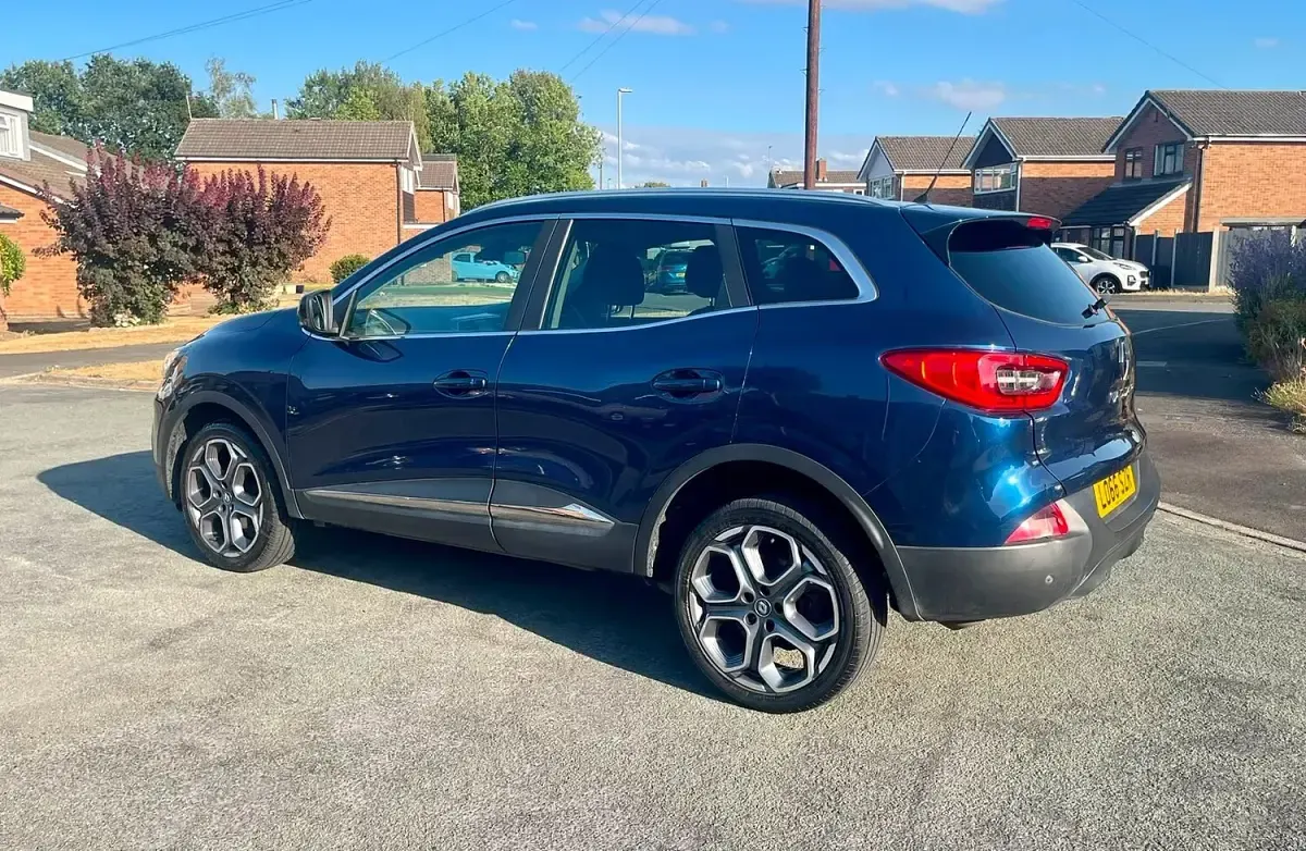 Used Renault Kadjar Dynamique 130 HP (95 kW) 2017 Blue SUV