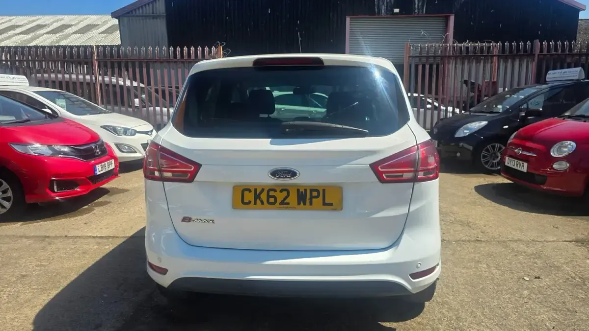Used Ford B-MAX Zetec 2012 White MPV