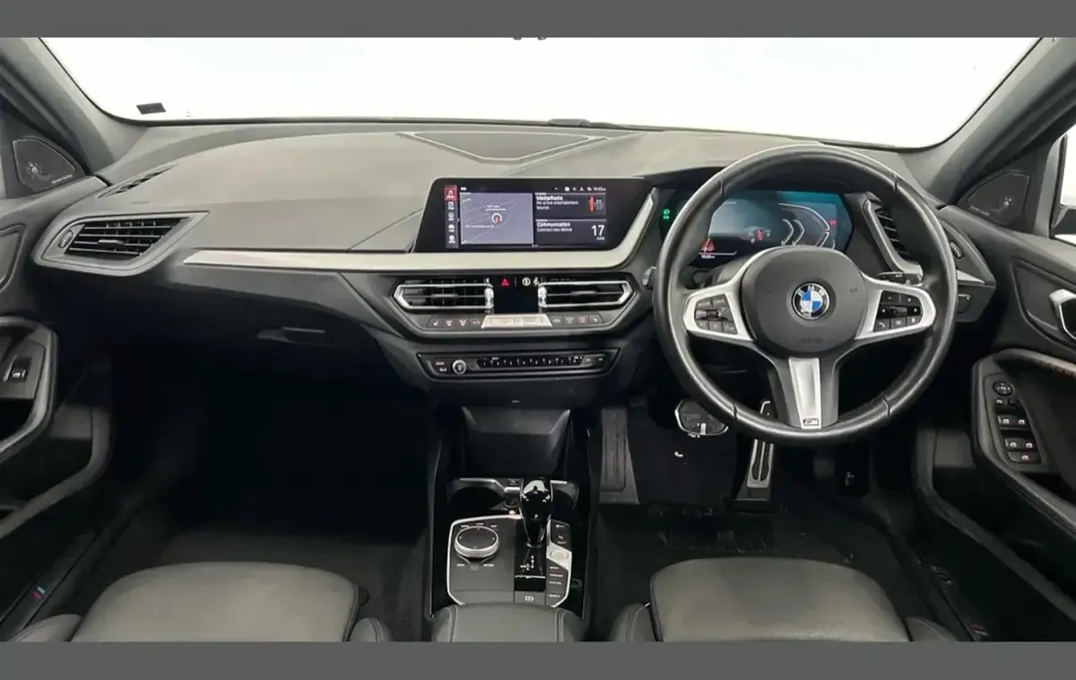 Used BMW 118 M Sport 134 HP (98 kW) 2024 White Hatchback
