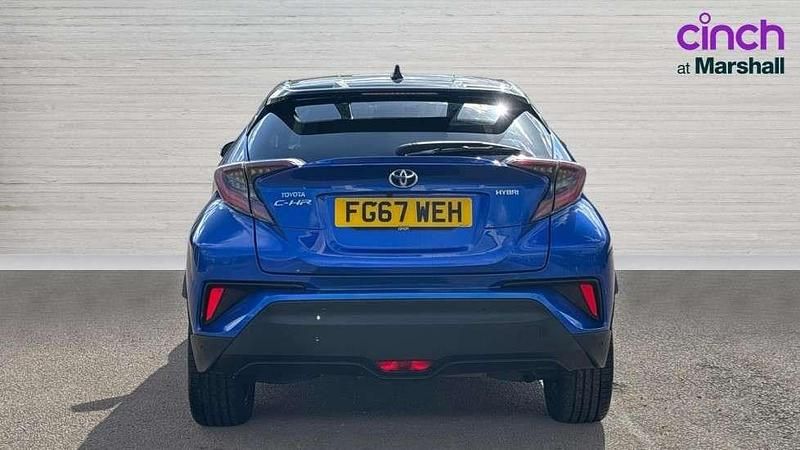 Used Toyota C-HR 122 HP (89 kW) 2017 Blue SUV