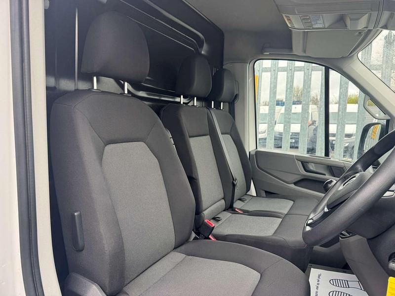 Used VW Crafter Trendline 140 HP (102 kW) 2022 White Van