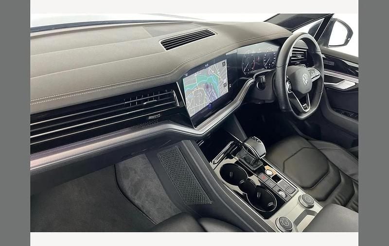 Used VW Touareg Black Edition 286 HP (210 kW) 2023 Grey SUV