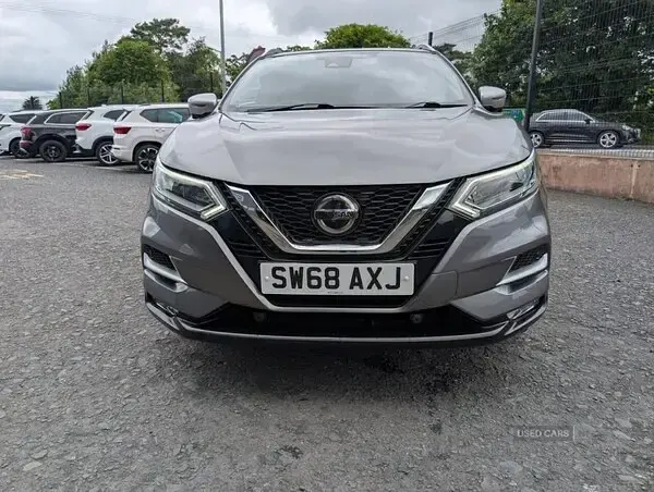 Used Nissan Qashqai Tekna+ 115 HP (84 kW) 2018 Grey SUV