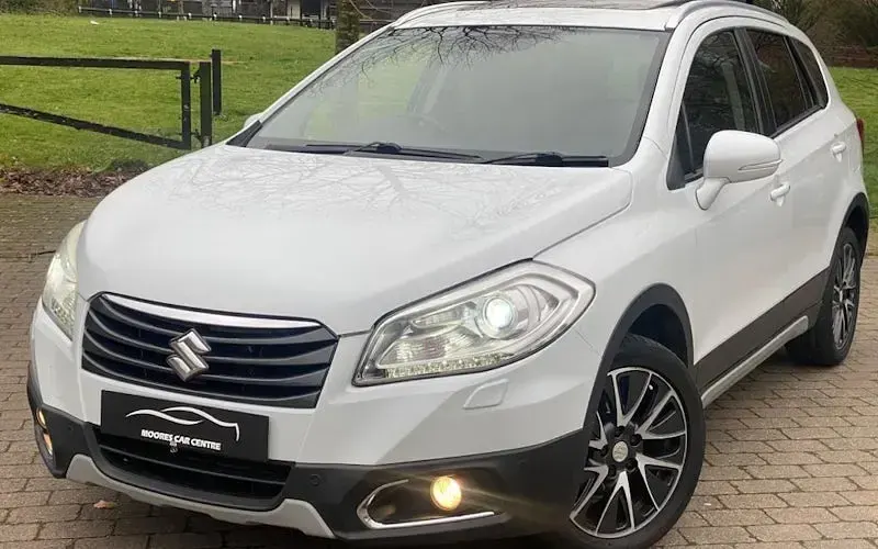 Used Suzuki SX4 SZ5 120 HP (88 kW) 2016 Hatchback