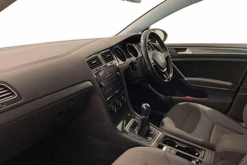 Used VW Golf VIII Edition 130 HP (95 kW) 2020 Black Hatchback