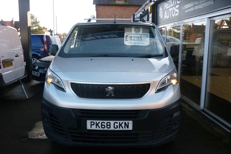 Second-hand Peugeot Expert 2018 Argintiu Van