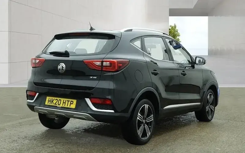 Usado MG ZS Exclusive 111 HP (81 kW) 2020 Preto SUV