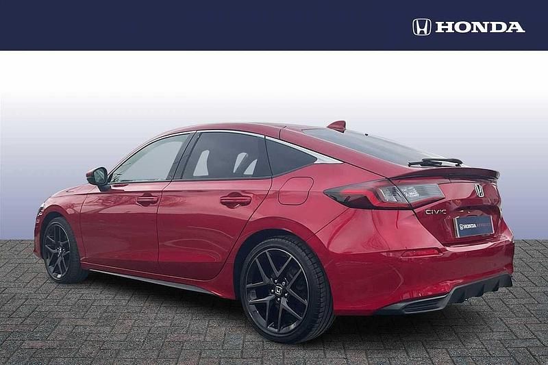 Used Honda Civic Advance 143 HP (105 kW) 2023 Red Hatchback