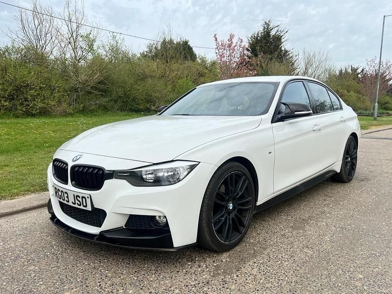 Used BMW 320 M Sport 2015 White Sedan