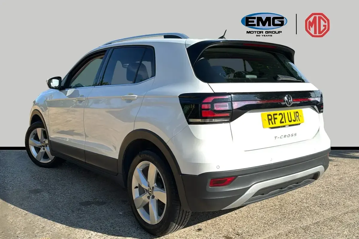 Used VW T-Cross SEL 110 HP (80 kW) 2021 White SUV