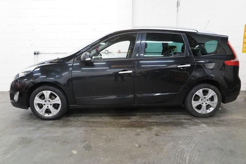 Used Renault Grand Scénic III Dynamique 2012 Black MPV