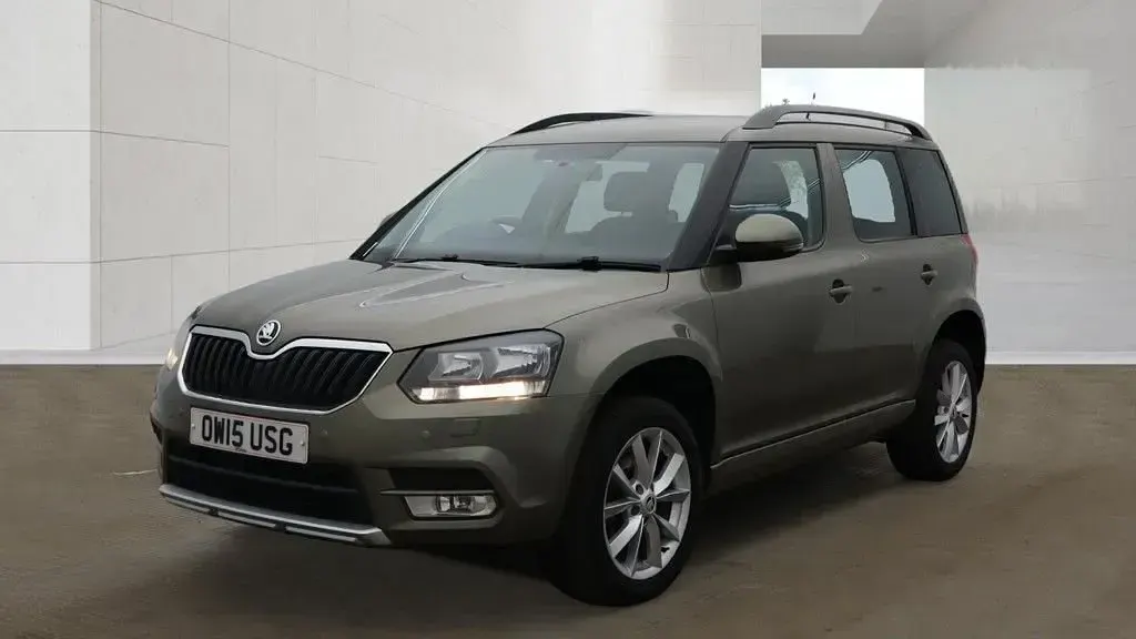 Used Skoda 110 R SE 2015 Green Hatchback