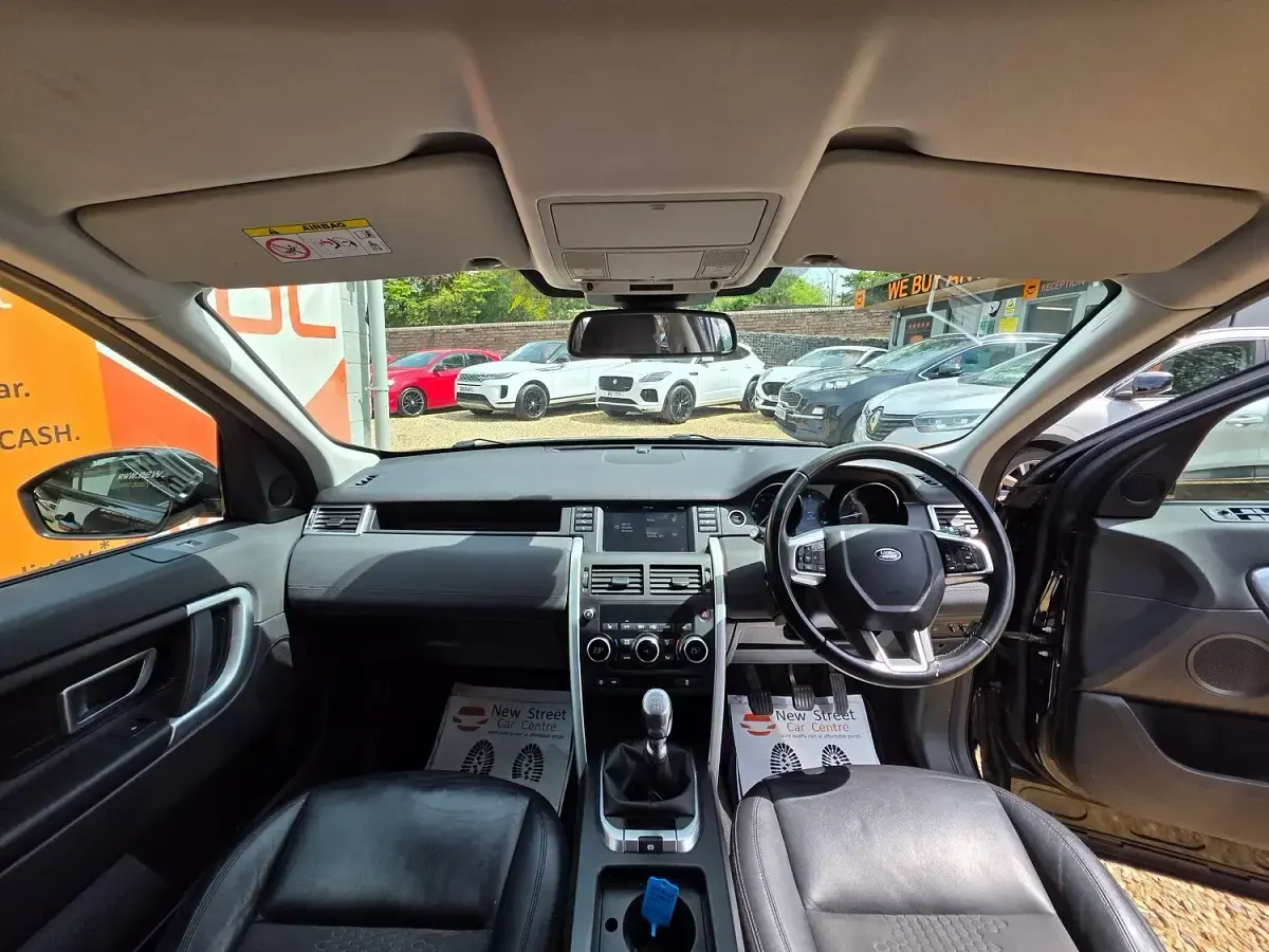 Gebraucht Land Rover Discovery Sport SE 150 PS (110 kW) 2019 Schwarz SUV