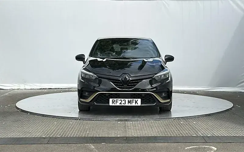 Used Renault Clio Engineered 145 HP (106 kW) 2023 Black Hatchback