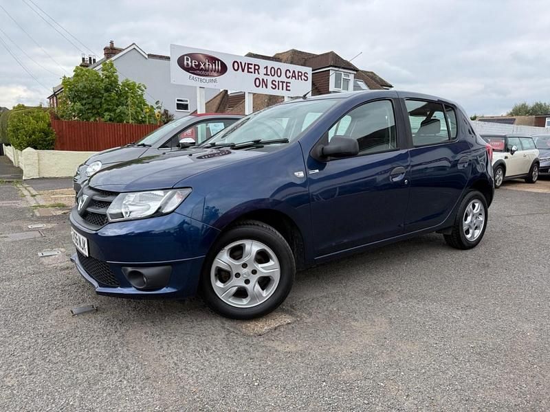 Blue Used 2016 Dacia Sandero Ambiance Hatchback | £5,499 (Fair price) - Image 1/4