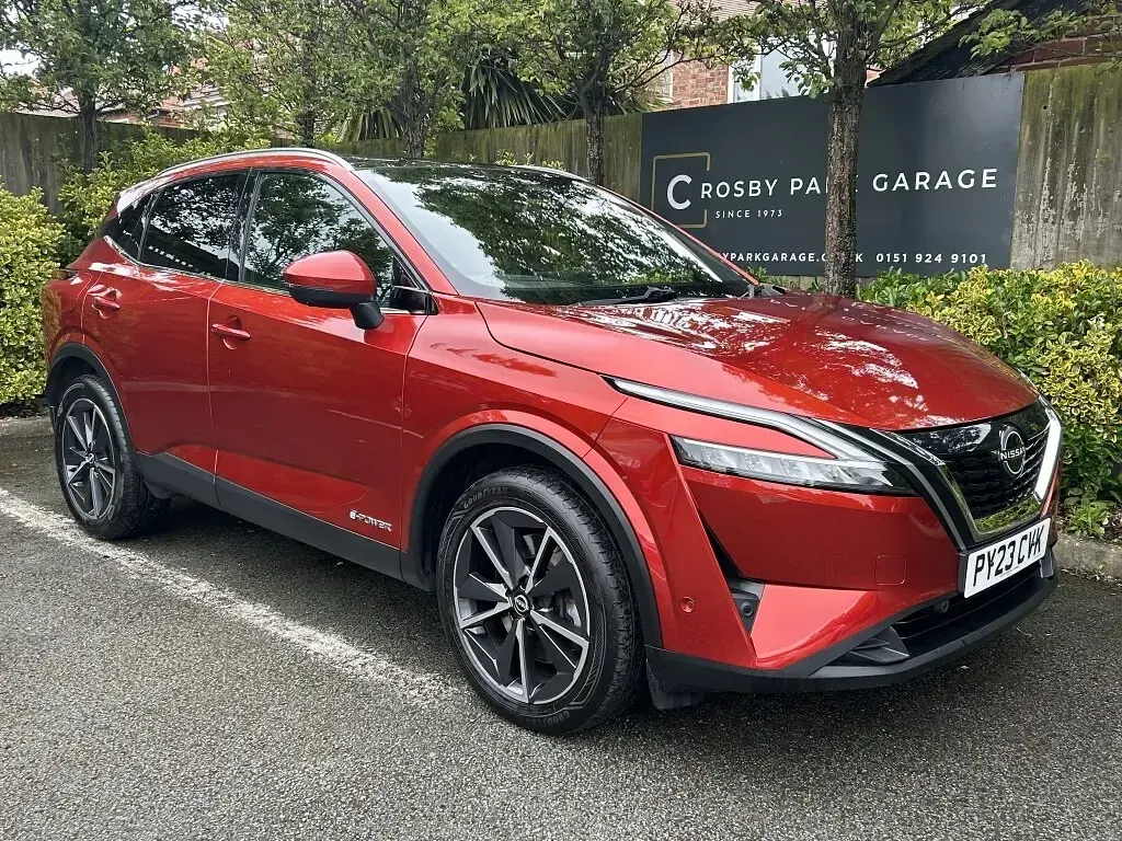 Used Nissan Qashqai Tekna 190 HP (139 kW) 2023 Red SUV