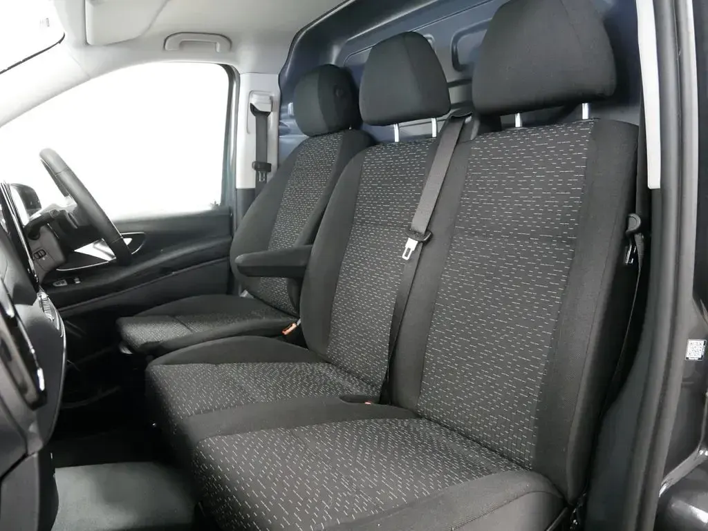Used Mercedes Vito 163 HP (119 kW) 2025 Grey Van