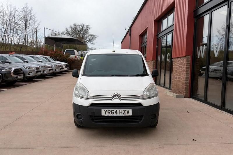 Used Citroën Berlingo 75 HP (55 kW) 2014 White MPV