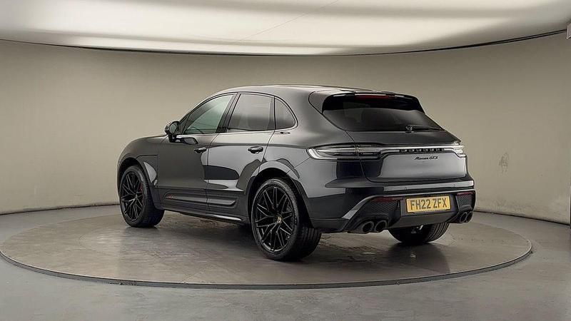 Used Porsche Macan 440 HP (323 kW) 2022 Grey SUV
