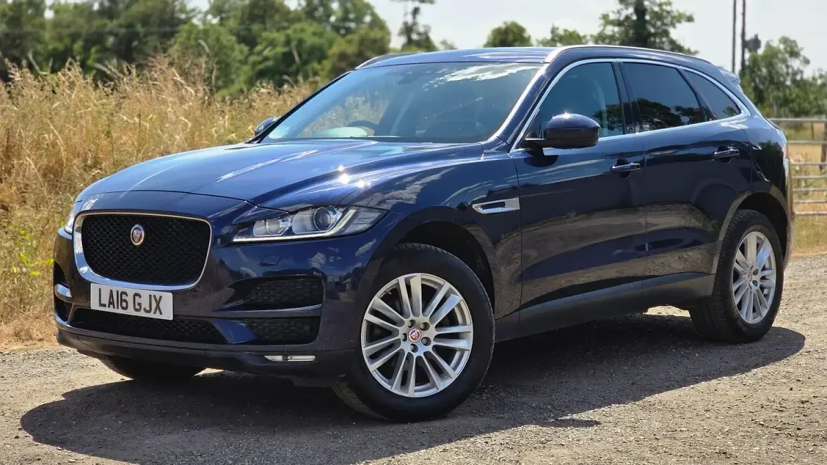 Used Jaguar F-Pace Portfolio 2016 Blue SUV