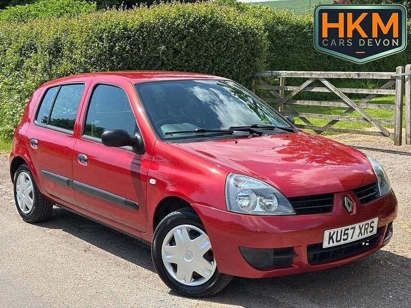 Red Used 2007 Renault Clio II Campus Hatchback | £2,495 - Image 1/4