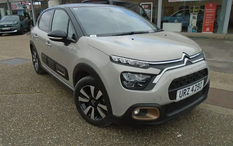 Used Citroën C3 PureTech 83 HP (61 kW) 2023 Hatchback