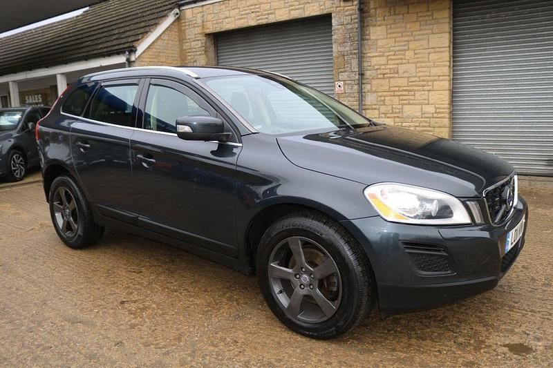 Used Volvo XC60 SE Lux 2011 Grey SUV