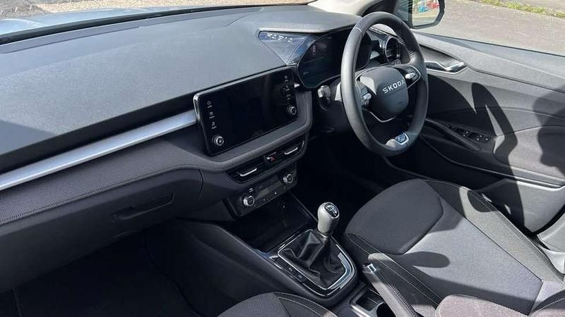 Used Skoda Fabia SE 95 HP (69 kW) 2025 Silver Hatchback