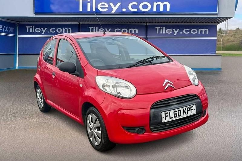 Used Citroën C1 68 HP (50 kW) 2010 Red Hatchback