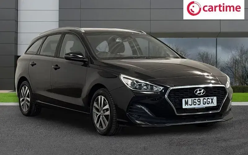 Used Hyundai i30 SE 120 HP (88 kW) 2019 Estate