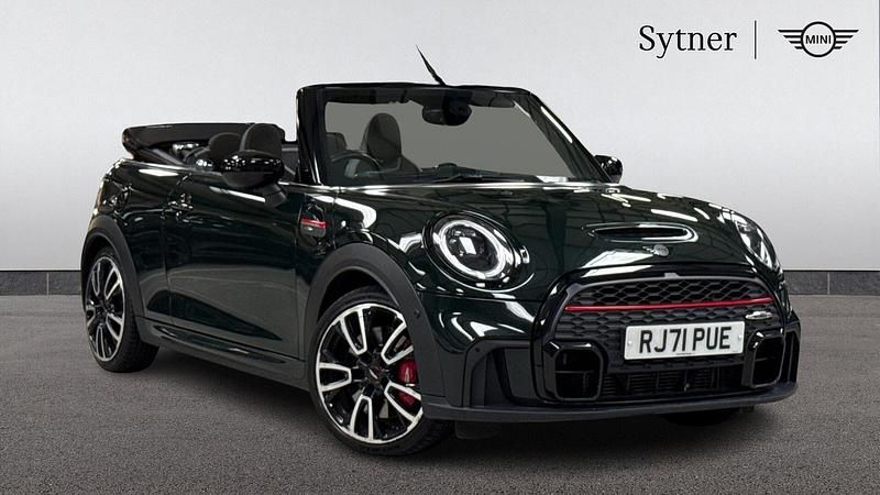 Used Mini John Cooper Works 228 HP (167 kW) 2022 Green Hatchback