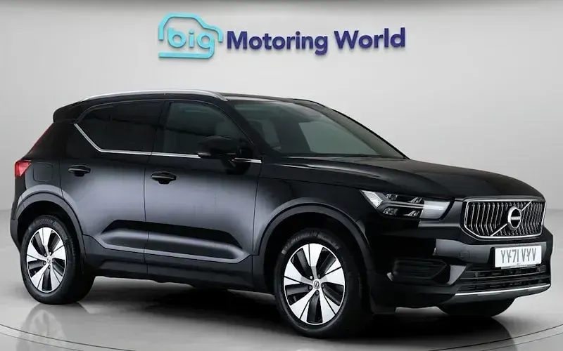 Used Volvo XC40 Core 211 HP (155 kW) 2021 SUV