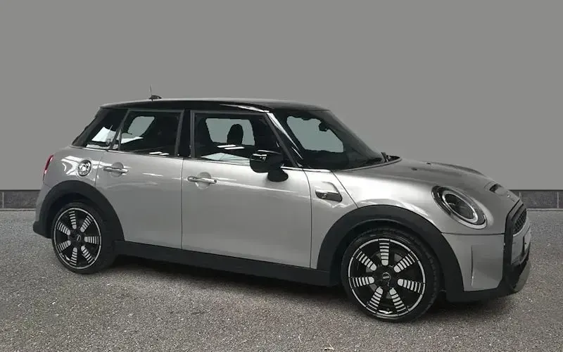 Used Mini Cooper S Exclusive 178 HP (130 kW) 2022 Hatchback