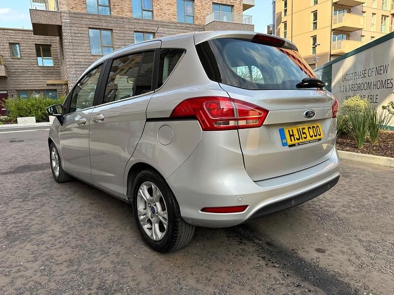 Used Ford B-MAX Zetec 2015 Silver MPV