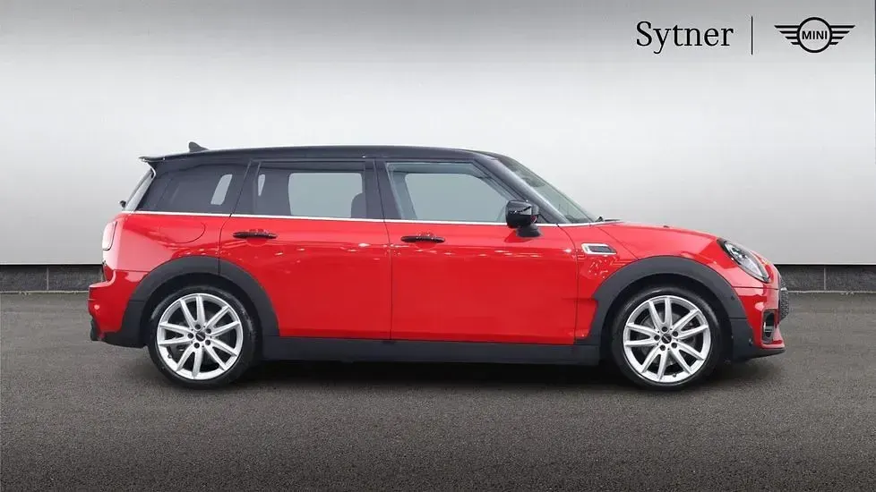 Used Mini Cooper S Clubman Sport 176 HP (129 kW) 2022 Red Estate