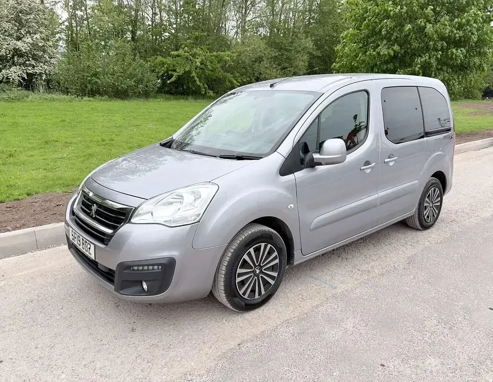 Second-hand Peugeot Partner 2019 Gri Monovolum
