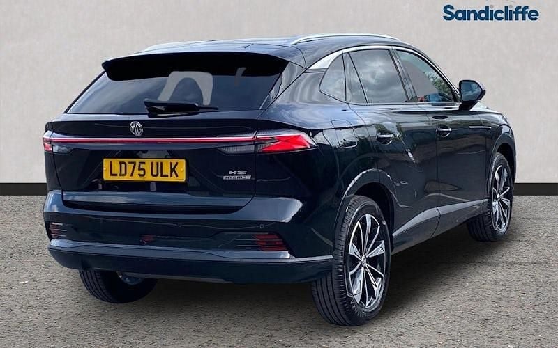 Second-hand MG HS Trophy 224 CP (164 kW) 2026 SUV