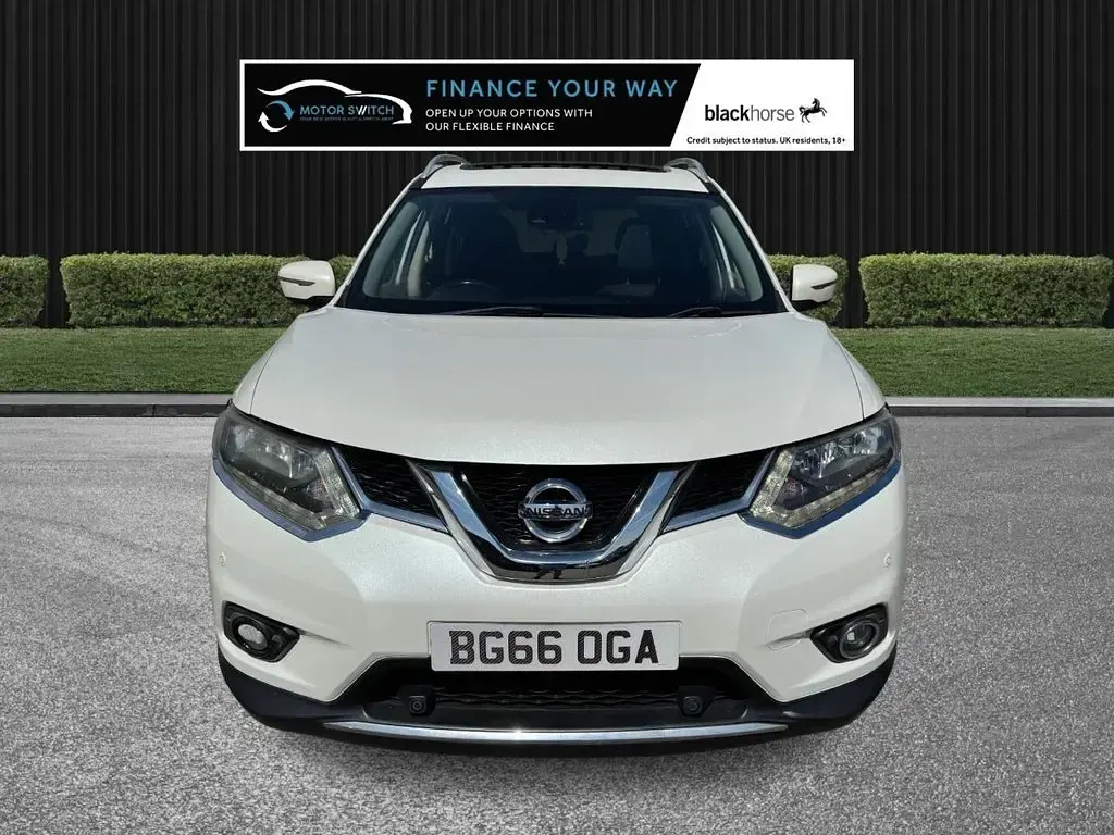 Used Nissan X-Trail N-TEC 163 HP (119 kW) 2016 White SUV