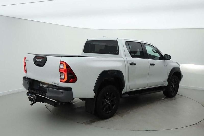 Used Toyota HiLux 2025 White Pickup