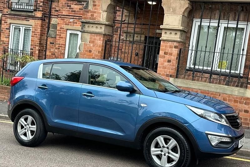 Blue Used 2015 Kia Sportage 2 SUV | £5,450 (Good price) - Image 1/1