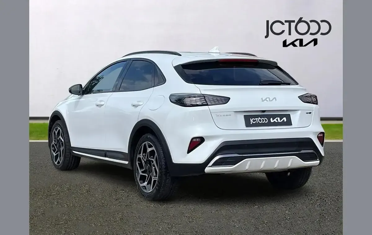 Used Kia XCeed GT-Line 158 HP (116 kW) 2023 White SUV
