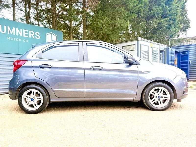 Used Ford Ka Plus Zetec 70 HP (51 kW) 2017 Grey Hatchback