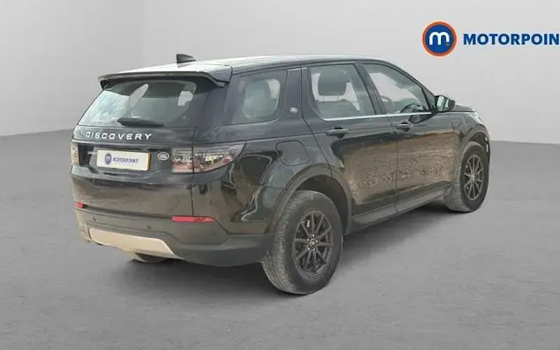 Used Land Rover Discovery 5 150 HP (110 kW) 2019 SUV