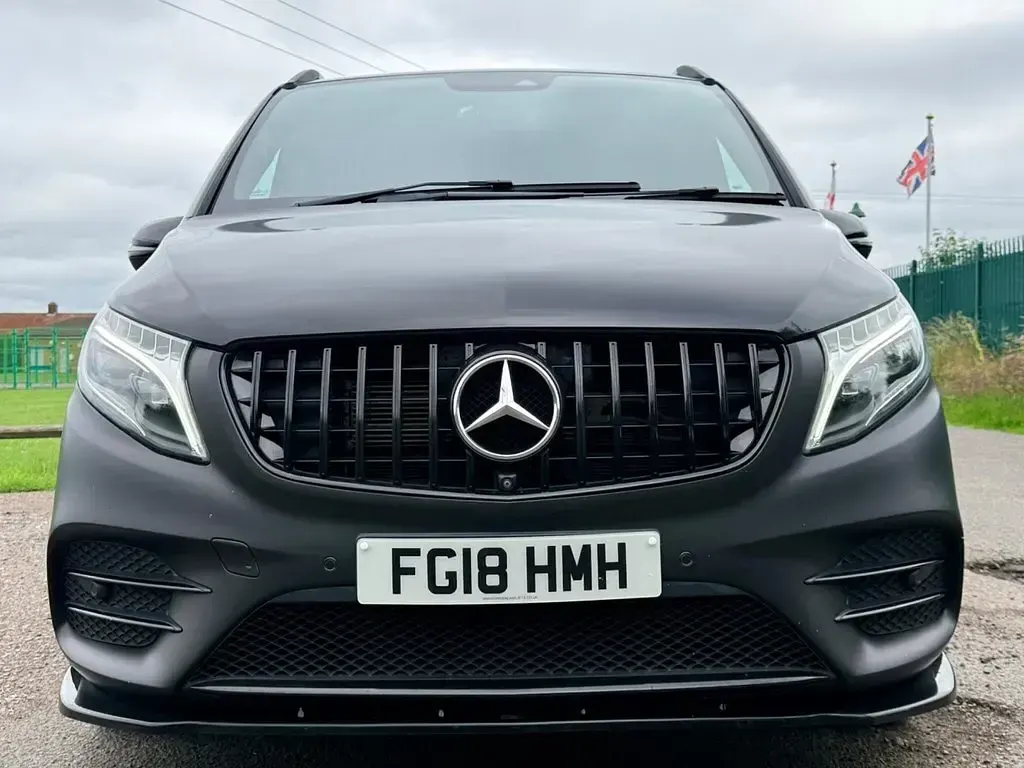 Used Mercedes V250 AMG line 2018 Black MPV
