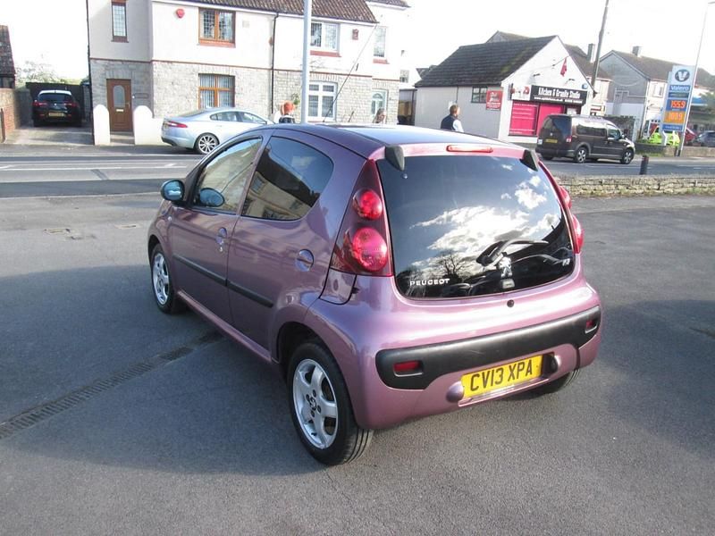 Used Peugeot 107 Allure 68 HP (50 kW) 2013 Mauve Hatchback