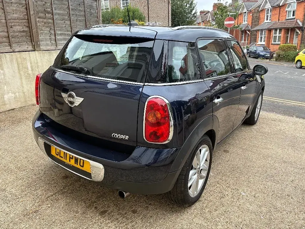 Used Mini Cooper Countryman 2011 Cosmic blue SUV