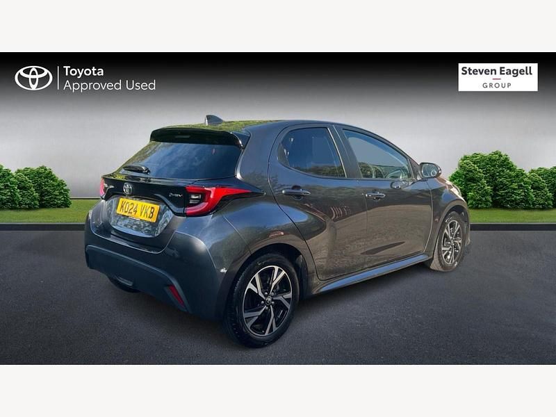 Used Toyota Yaris Hybrid Design 2024 Grey Hatchback