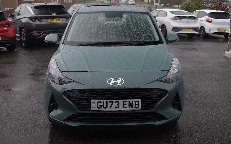 Used Hyundai i10 Advanced 84 HP (61 kW) 2025 Hatchback