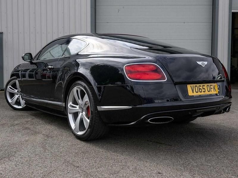 Used Bentley Continental 625 HP (459 kW) 2015 Black Coupe