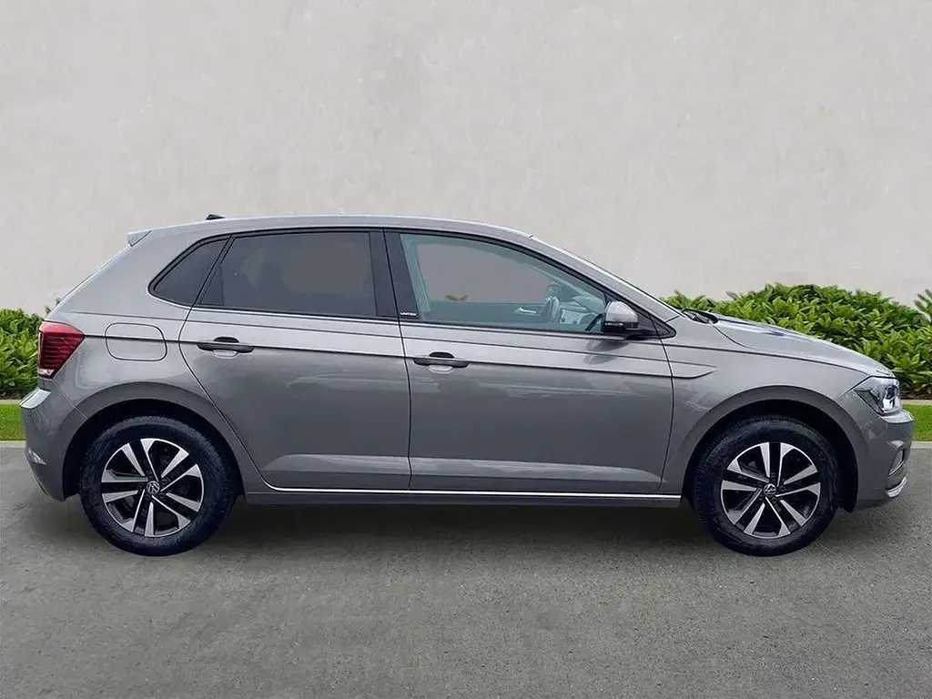 Used VW Polo Edition 80 HP (58 kW) 2021 Grey Hatchback
